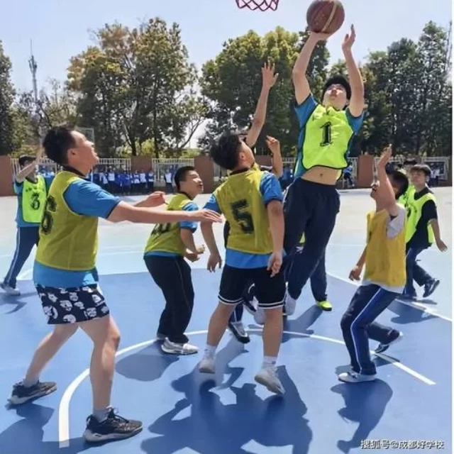 西部季后赛激战升级八强对决引关注
